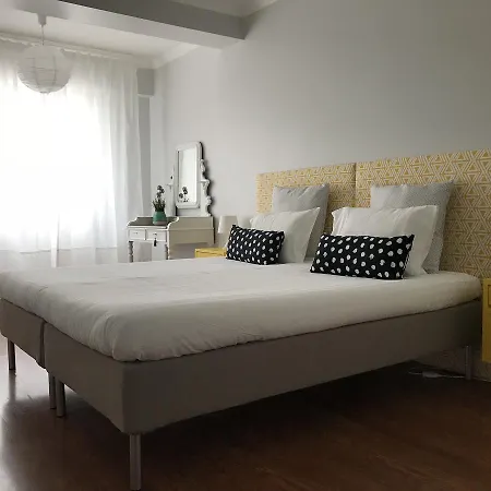 Carcavelos Beach 카르카벨로스